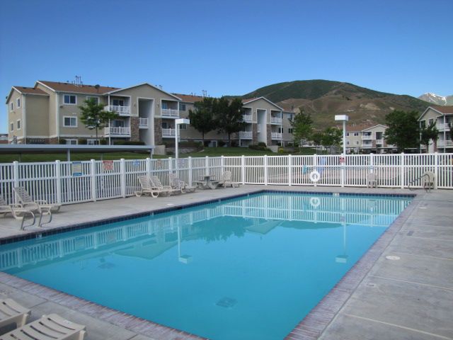 Falcon Park Apartments - Layton, Utah | Photos Tours